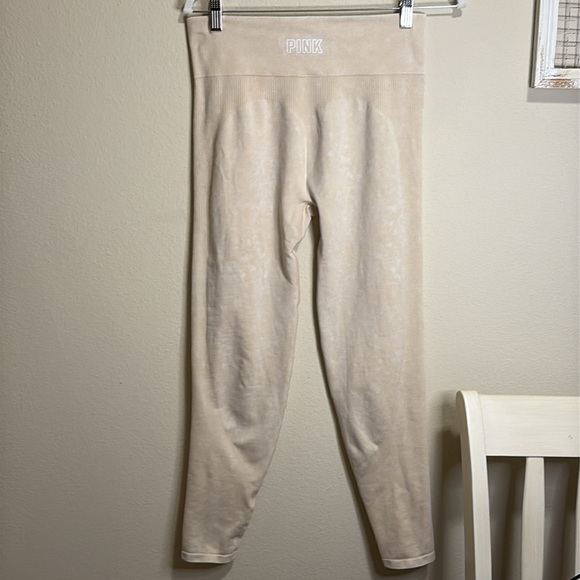 Victoria's Secret PINK Seamless Cream Leggings Size Large - Picture 7 of 7